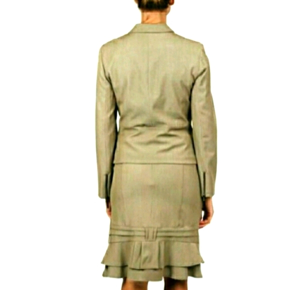 Sharagano Camel Skirt Set - Picture 6 of 8